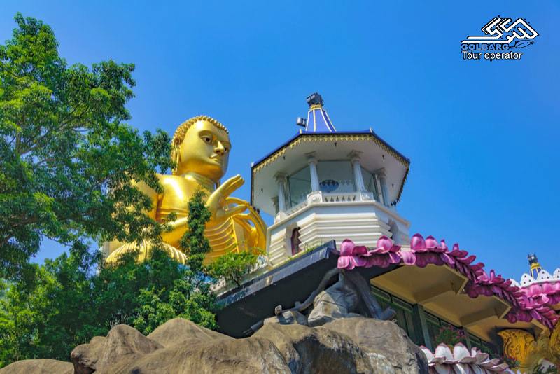 معبد طلایی دامبولا در سریلانکا